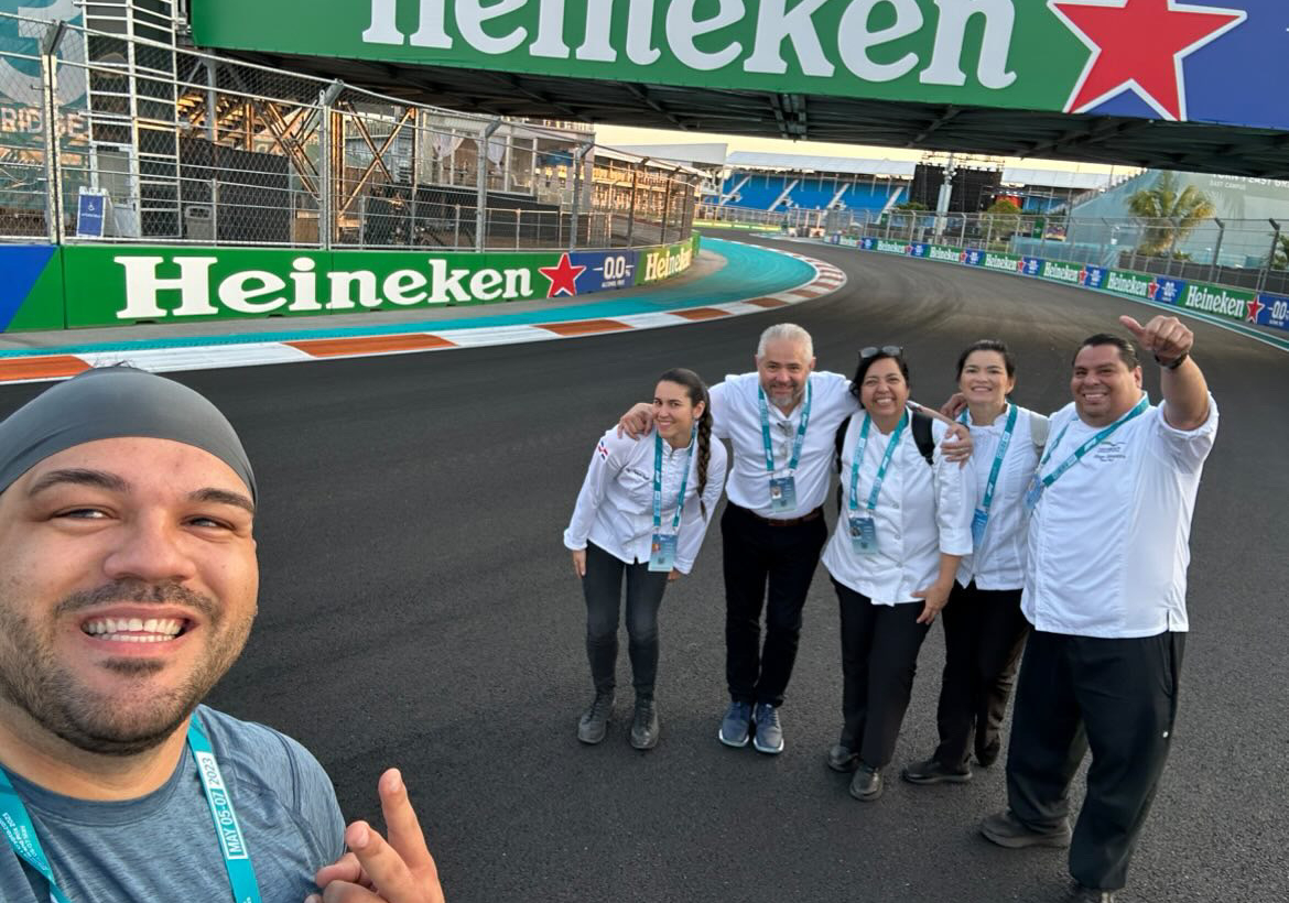 Chefs on a racetrack
