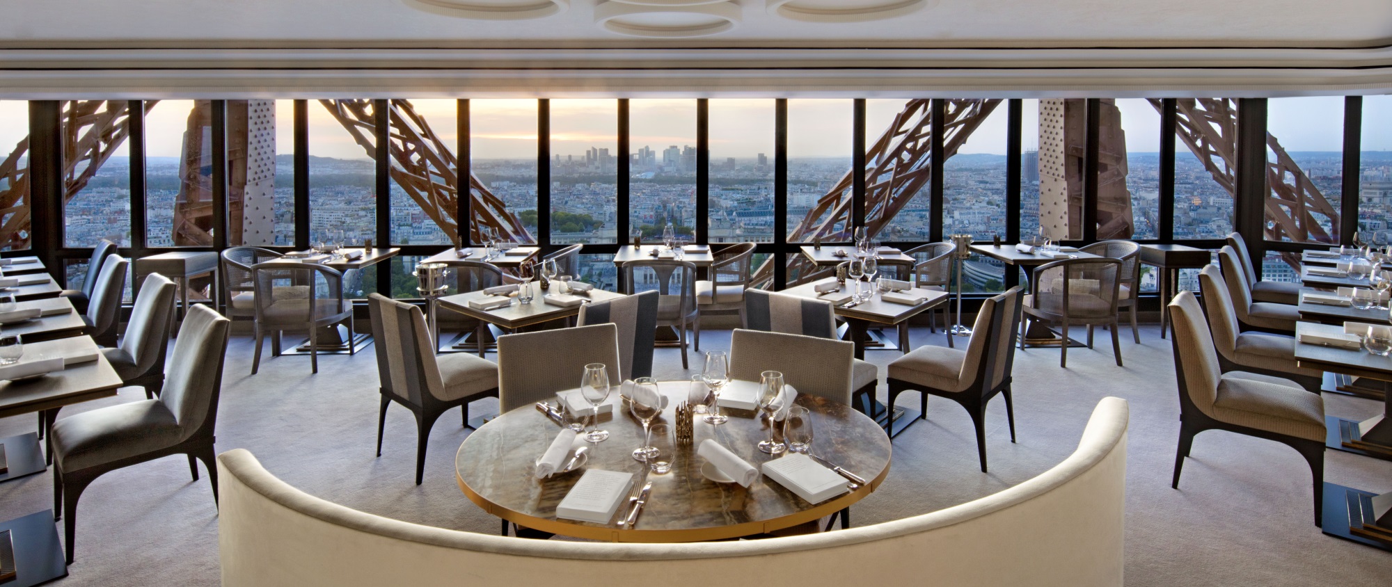 Restaurant Le Jules Verne